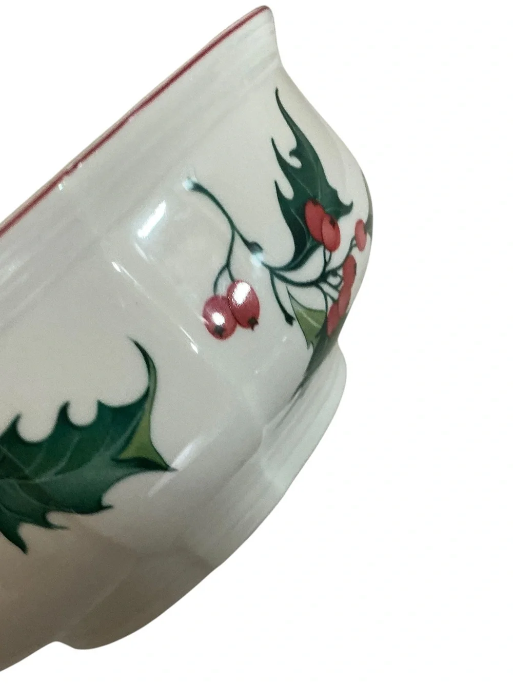 Villeroy & Boch HOLLY green berries 8.25” round vegetable serving bowl 90s
